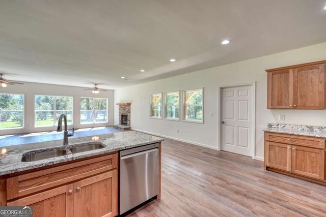 590 Pinebrook Drive, Blairsville, GA 30512