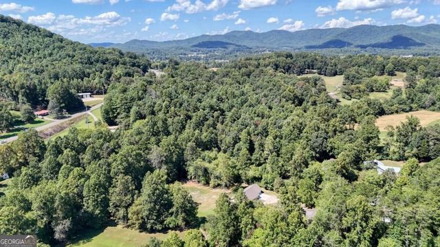590 Pinebrook Drive, Blairsville, GA 30512