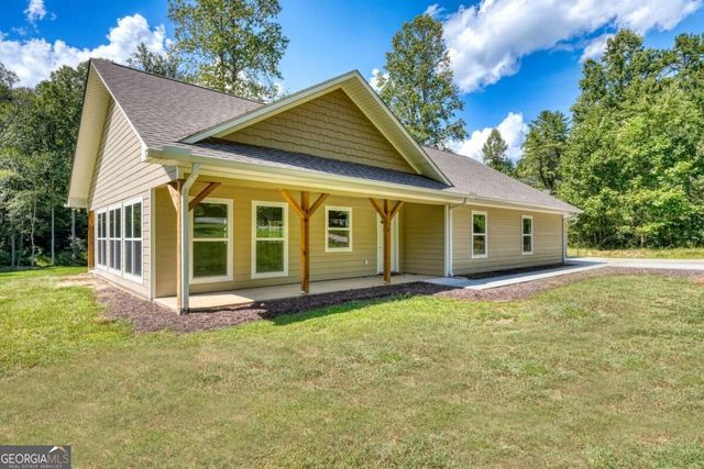 590 Pinebrook Drive, Blairsville, GA 30512