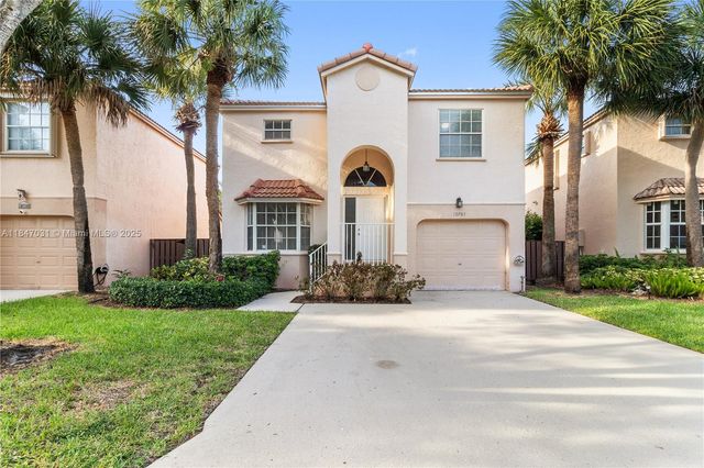 10781 NW 12 Dr, Plantation, FL 33322