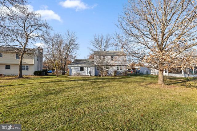 829 ALEXANDER DR, Hatfield, PA 19440