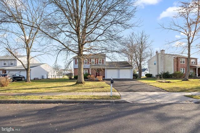 829 ALEXANDER DR, Hatfield, PA 19440