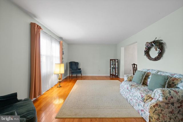 829 ALEXANDER DR, Hatfield, PA 19440