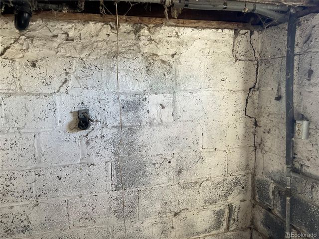 13050 W 58th Avenue, Arvada, CO 80002