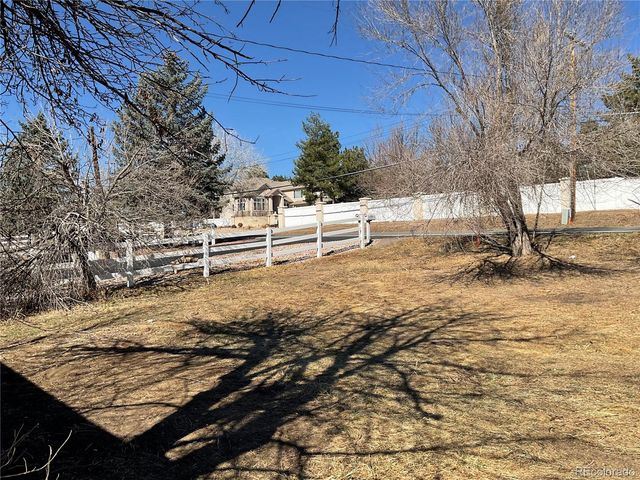 13050 W 58th Avenue, Arvada, CO 80002