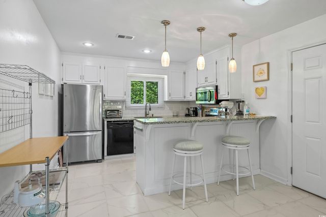 513 38th Ave N Apt 202, Myrtle Beach, SC 29577