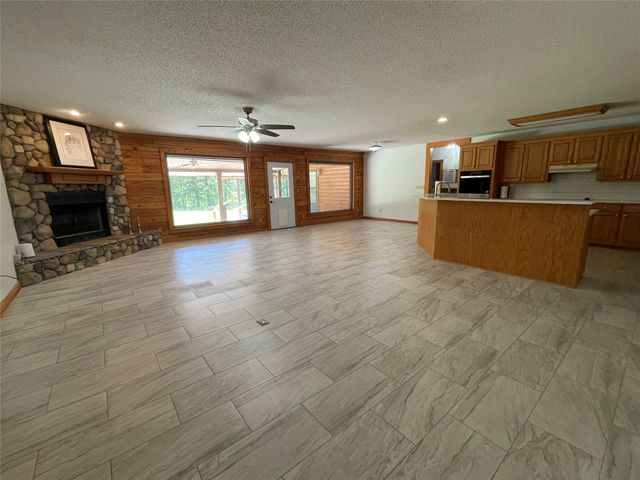 184 Hall Road, Stonewall, LA 71078