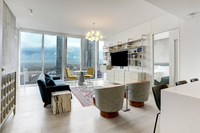 301 West Ave 1409, Austin, TX 78701