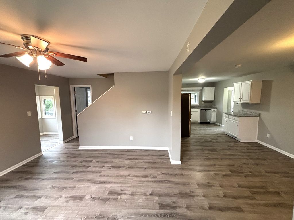 2276 Manchester Road, Wheaton, IL 60187 — photo 3