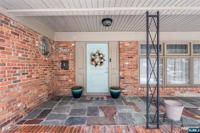 4 Korwel Court, West Orange, NJ 07052