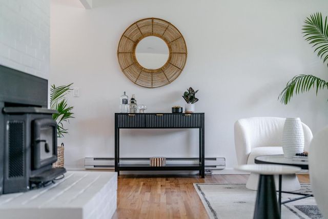 207 Kingsbury Drive, Aptos, CA 95003