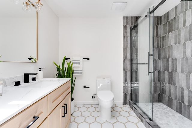 207 Kingsbury Drive, Aptos, CA 95003