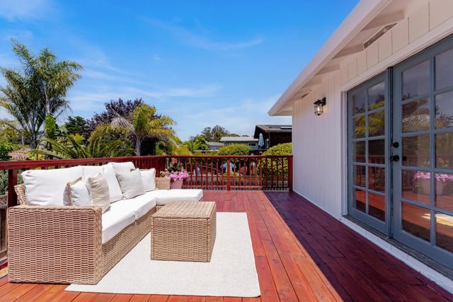 207 Kingsbury Drive, Aptos, CA 95003