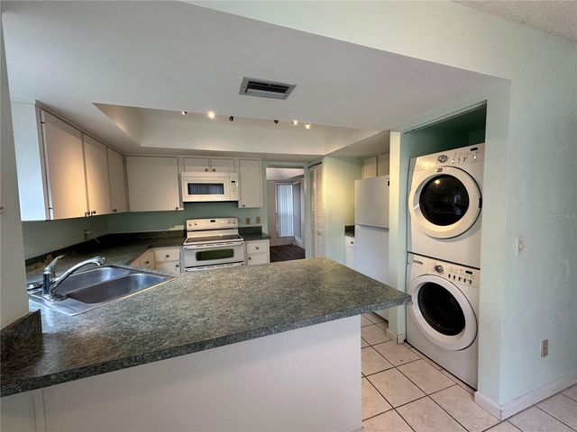 13 SURREY COURT 13, Palm Coast, FL 32137