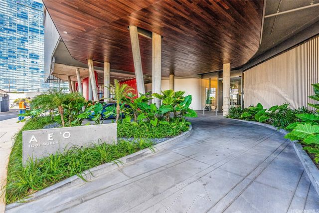 1001 Queen Street PH 3904, Honolulu, HI 96814