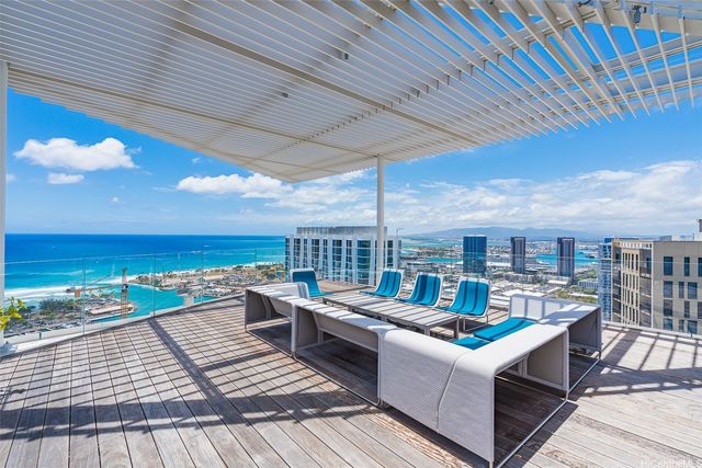 1001 Queen Street PH 3904, Honolulu, HI 96814