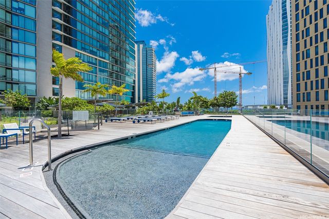 1001 Queen Street PH 3904, Honolulu, HI 96814