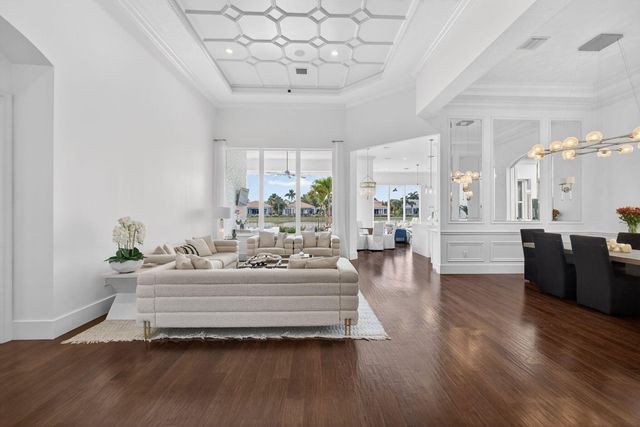 119 Dalena Way, Palm Beach Gardens, FL 33418