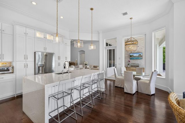 119 Dalena Way, Palm Beach Gardens, FL 33418