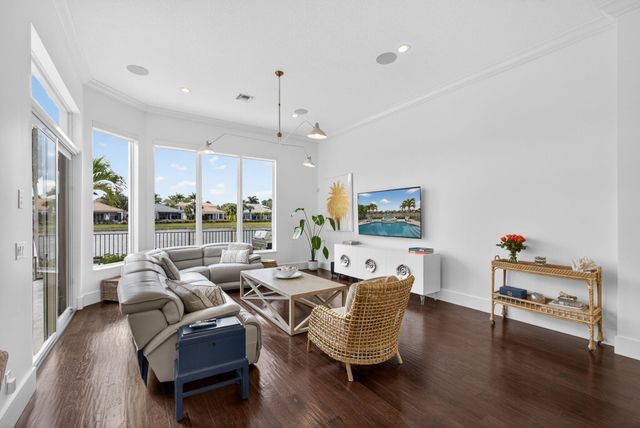 119 Dalena Way, Palm Beach Gardens, FL 33418