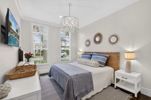 119 Dalena Way, Palm Beach Gardens, FL 33418