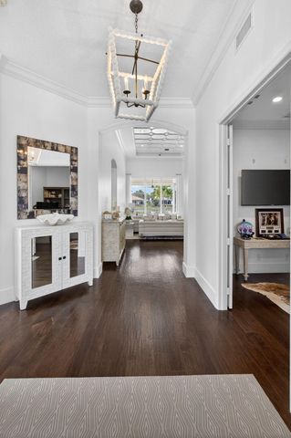 119 Dalena Way, Palm Beach Gardens, FL 33418