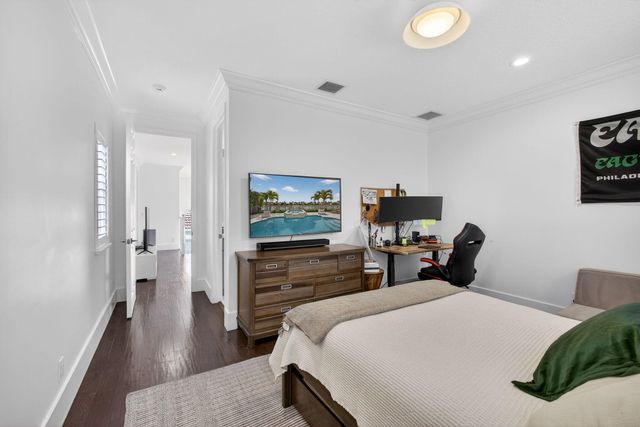 119 Dalena Way, Palm Beach Gardens, FL 33418