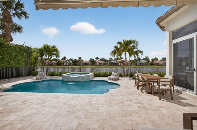 119 Dalena Way, Palm Beach Gardens, FL 33418