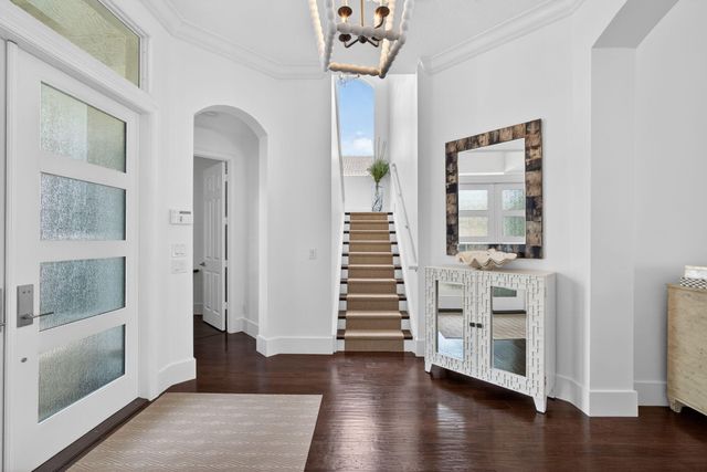 119 Dalena Way, Palm Beach Gardens, FL 33418