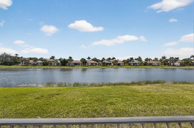 119 Dalena Way, Palm Beach Gardens, FL 33418