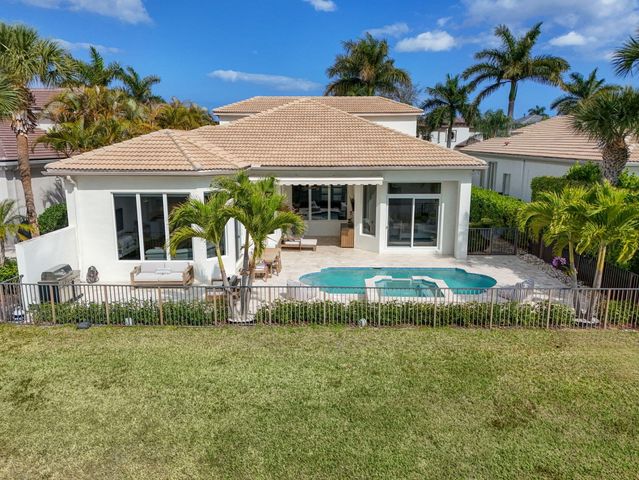 119 Dalena Way, Palm Beach Gardens, FL 33418
