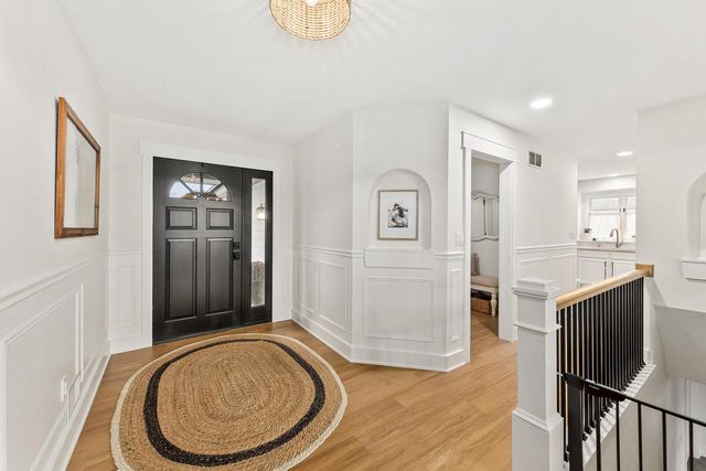 337 Sand Hill LANE, Dousman, WI 53118