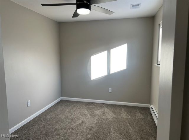 132 Herrmann Drive, Avon Lake, OH 44012