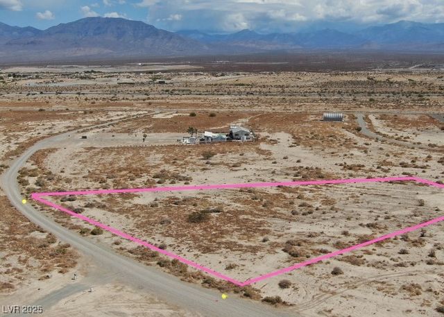 671 Buckhorn Avenue, Pahrump, NV 89060