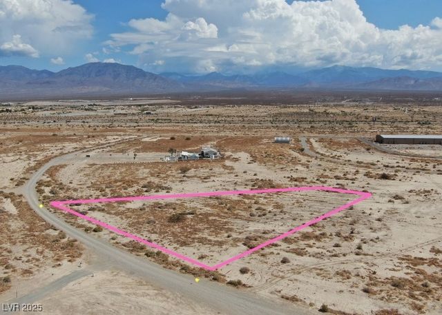 671 Buckhorn Avenue, Pahrump, NV 89060