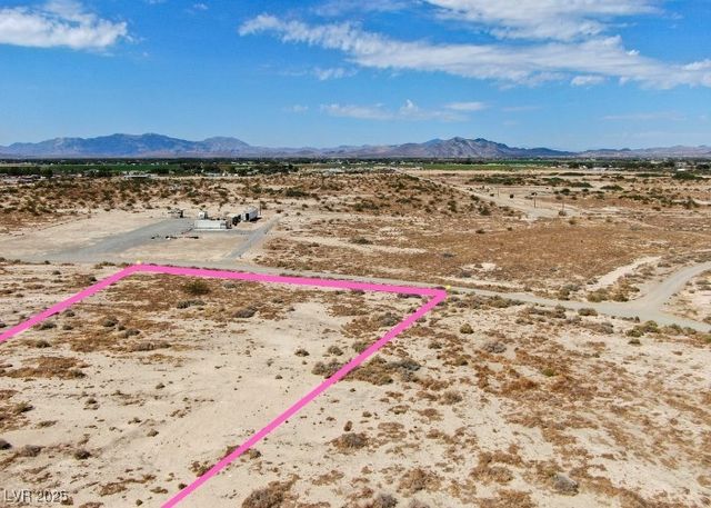 671 Buckhorn Avenue, Pahrump, NV 89060