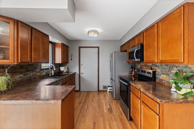 14600 91st Avenue N, Maple Grove, MN 55369