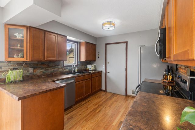 14600 91st Avenue N, Maple Grove, MN 55369