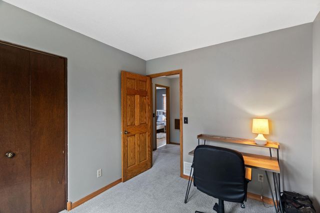 14600 91st Avenue N, Maple Grove, MN 55369