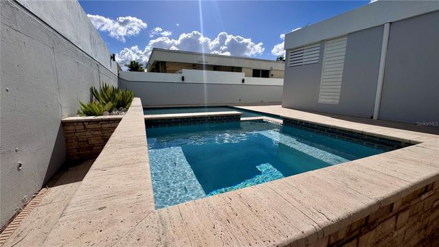 Ciudad Jardín III CALLE VERBENA 430, Toa Alta, PR 00953