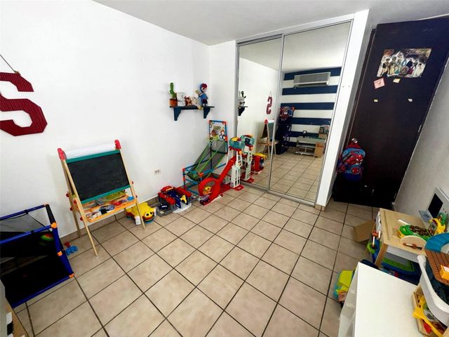 Ciudad Jardín III CALLE VERBENA 430, Toa Alta, PR 00953