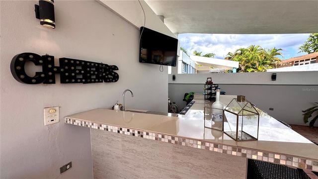 Ciudad Jardín III CALLE VERBENA 430, Toa Alta, PR 00953