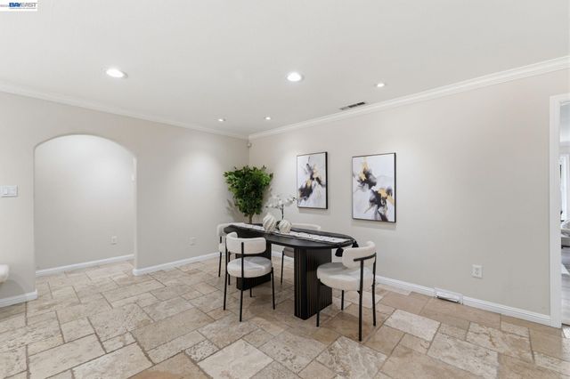 3370 Gardella Plz, Livermore, CA 94551