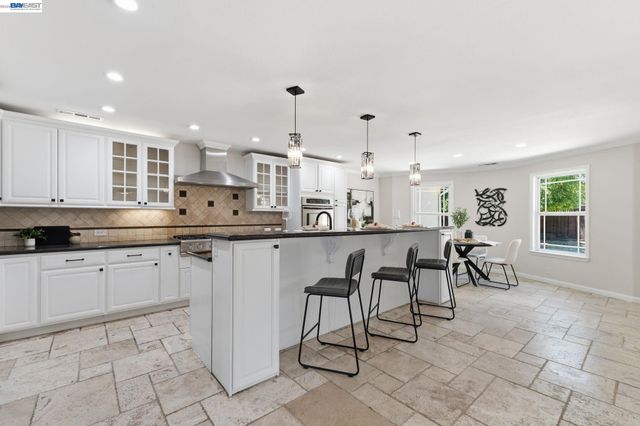 3370 Gardella Plz, Livermore, CA 94551