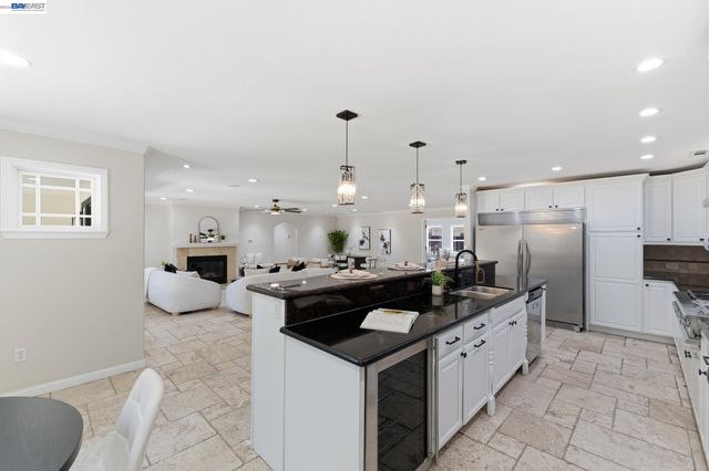 3370 Gardella Plz, Livermore, CA 94551