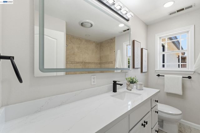 3370 Gardella Plz, Livermore, CA 94551