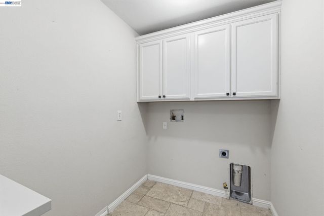 3370 Gardella Plz, Livermore, CA 94551