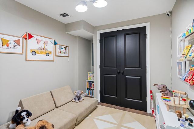 14 Elder Drive, Commack, NY 11725
