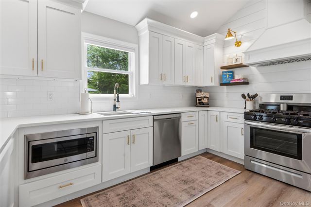 14 Elder Drive, Commack, NY 11725