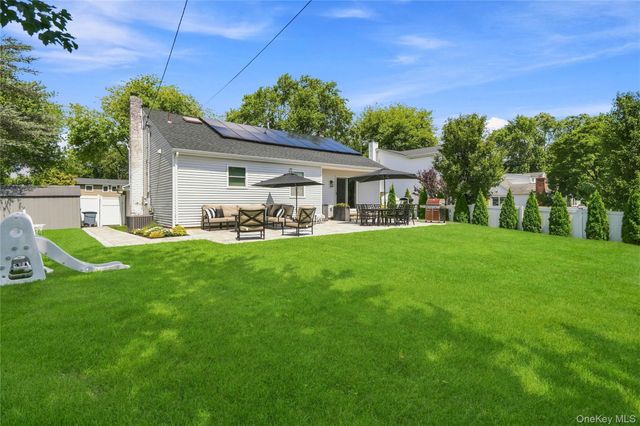 14 Elder Drive, Commack, NY 11725